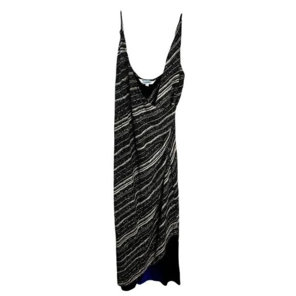 Ladies V Neck Maxi Dress Size‎ XL by HOURGLASS